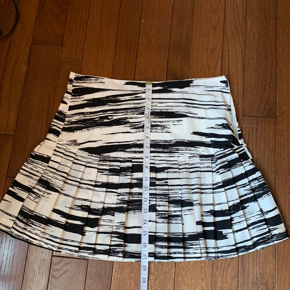 Cute Banana Republic lined skirt